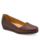 Zapato de horma cómoda para mujer color café marca Mora Confort