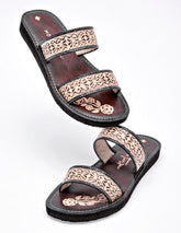 Mora Tierra Sandalia para mujer