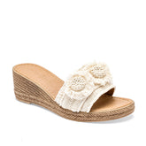 Sandalia cuña para Mujer Marfil Mariana Mora Tierra