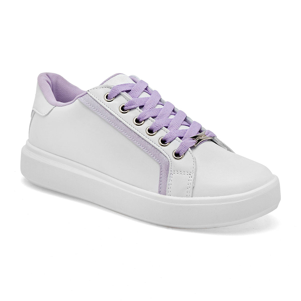 Tenis urbano para mujer color blanco con agujetas moradas en Moramora