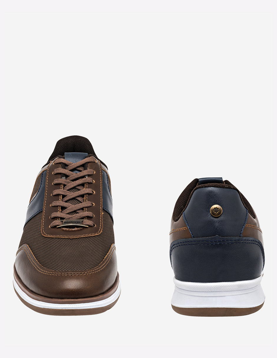 Zapato casual para hombre color café marca Moramora