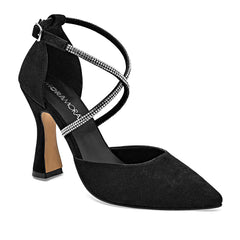 Zapatilla para mujer color negro marca Moramora