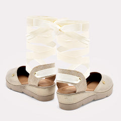 Sandalia  para Mujer  marca Moramora Oro cod. 138084
