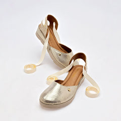 Sandalia  para Mujer  marca Moramora Oro cod. 138084