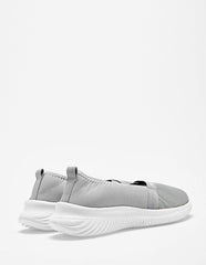 Tenis para Mujer Gris Esmeralda en Moramora