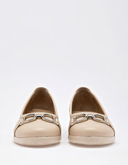 Zapato casual para Mujer Beige Chelsea en Moramora