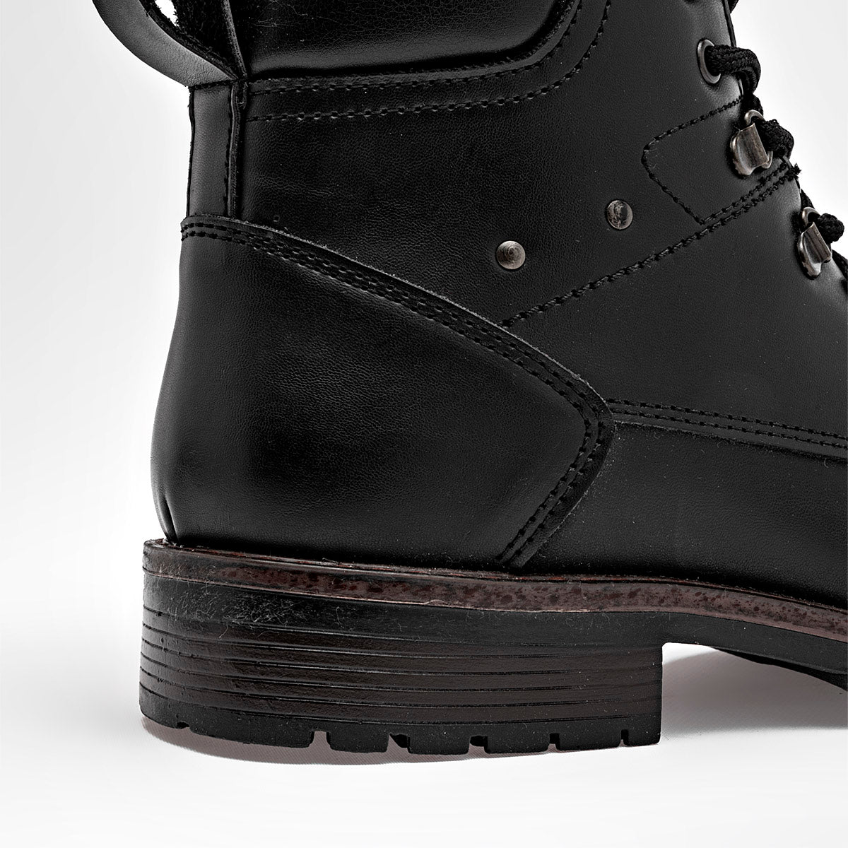 Bota para Hombre marca Moramora Negro DANTE