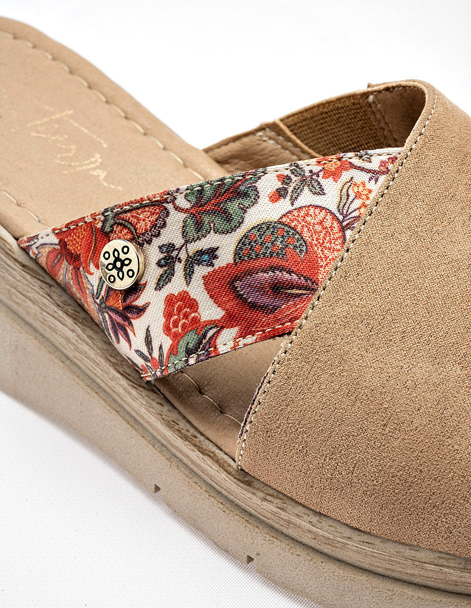 Mora Tierra - Sandalia cuña para Mujer Camel Priscila