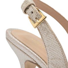 Zapatilla semiabierta para Mujer marca Moramora Oro cod. 147403