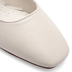 Flat para Mujer marca Moramora Marfil cod. 147539