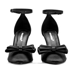 Zapatilla semiabierta para Mujer marca Moramora Negro cod. 148104