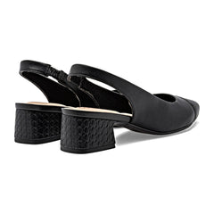 Zapatilla semiabierta para Mujer marca Mora Confort Negro cod. 148761